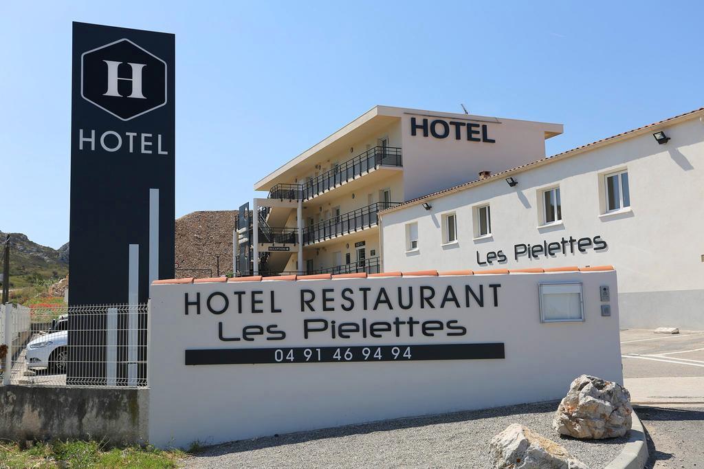 Hotel Restaurant Les Pielettes Le Rove المظهر الخارجي الصورة