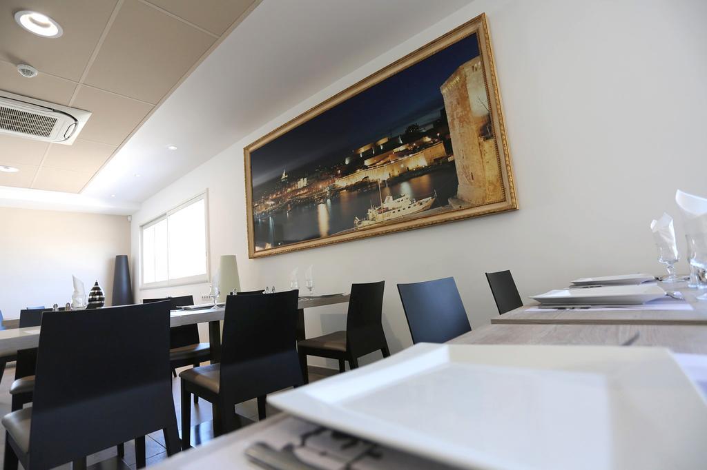 Hotel Restaurant Les Pielettes Le Rove المظهر الخارجي الصورة