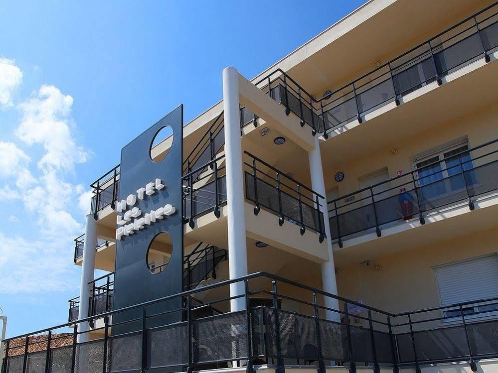 Hotel Restaurant Les Pielettes Le Rove المظهر الخارجي الصورة